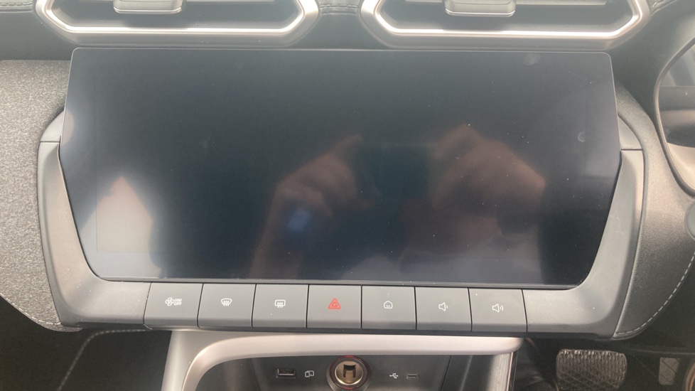 MG ZS 1.5 Hybrid+ SE 5dr Auto Hybrid Hatchback - Image 12