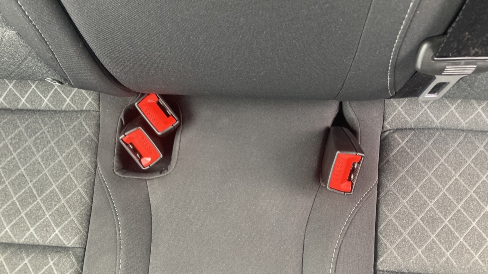 MG ZS 1.5 Hybrid+ SE 5dr Auto Hybrid Hatchback - Image 17