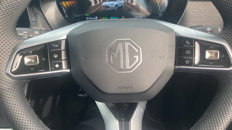 MG ZS 1.5 Hybrid+ SE 5dr Auto Hybrid Hatchback - Image 25