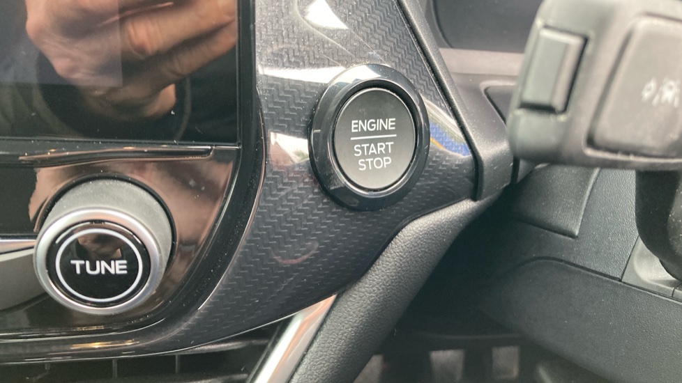 Ford Puma 1.0 EcoBoost Hybrid mHEV ST-Line 5dr Petrol Hatchback - Image 31