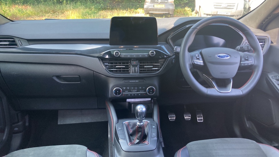 Ford Kuga 1.5 EcoBoost 150 ST-Line X Edition 5dr Petrol Estate - Image 10