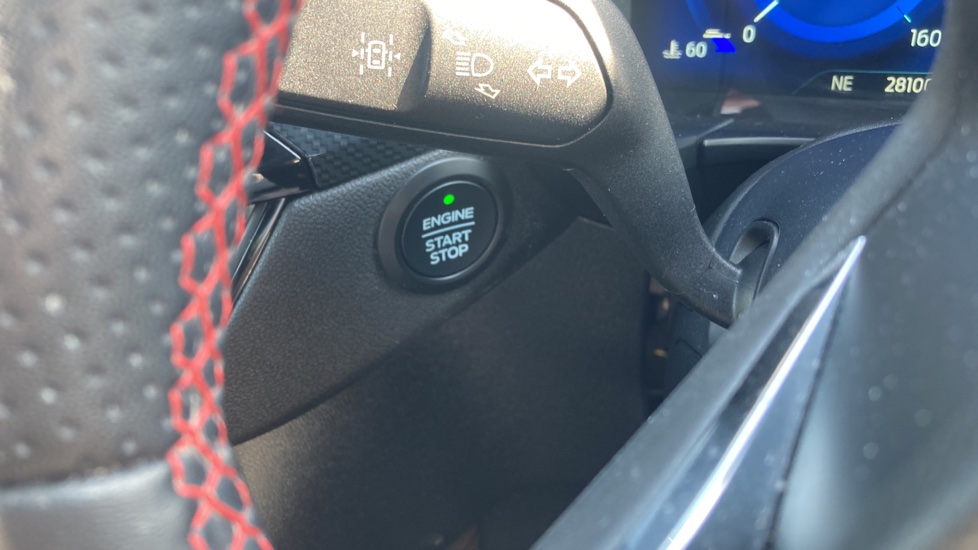 Ford Kuga 1.5 EcoBoost 150 ST-Line X Edition 5dr Petrol Estate - Image 35