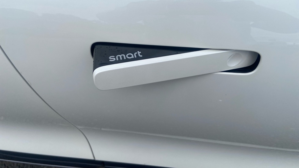 smart Hashtag 3 200kW Premium 66kWh 5dr Auto Electric Estate - Image 36