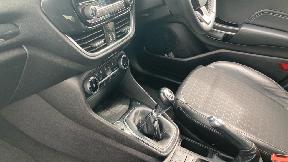 Ford Fiesta 1.0 EcoBoost 125 Active X 5dr Petrol Hatchback - Image 13