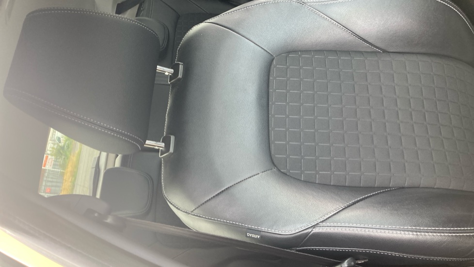 Ford Fiesta 1.0 EcoBoost 125 Active X 5dr Petrol Hatchback - Image 26