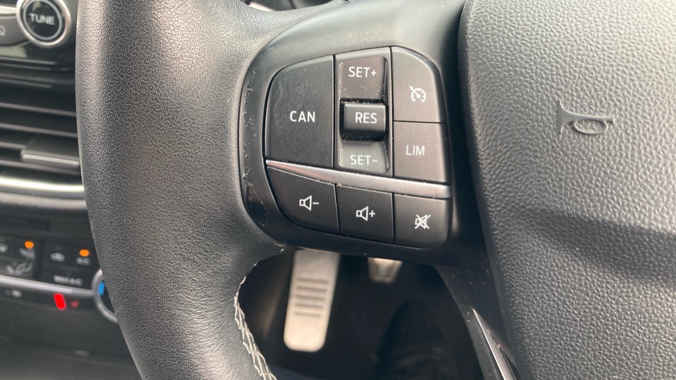 Ford Fiesta 1.0 EcoBoost 125 Active X 5dr Petrol Hatchback - Image 34