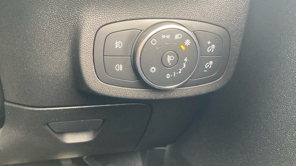 Ford Fiesta 1.0 EcoBoost 125 Active X 5dr Petrol Hatchback - Image 38