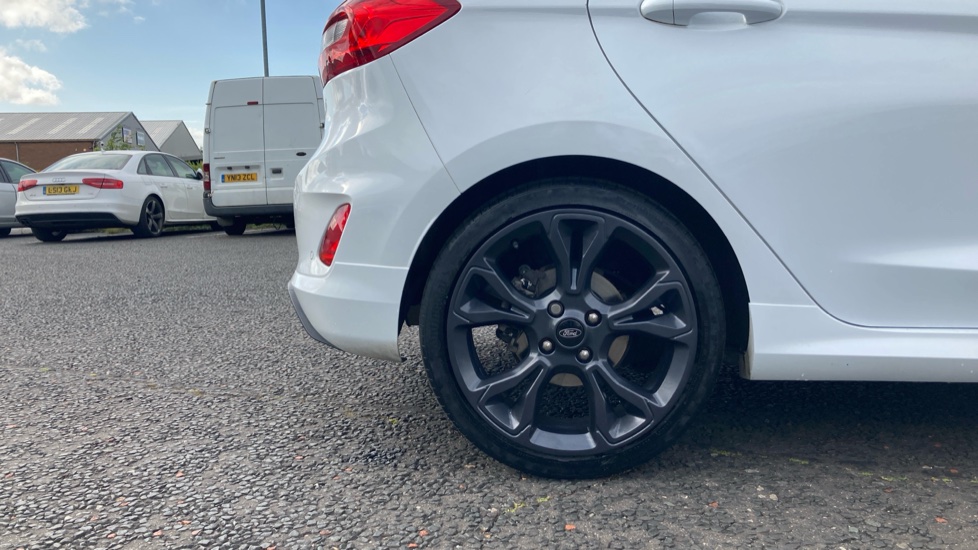 Ford Fiesta 1.0 EcoBoost Hybrid mHEV 155 ST-Line X Edition 5dr Petrol Hatchback - Image 7