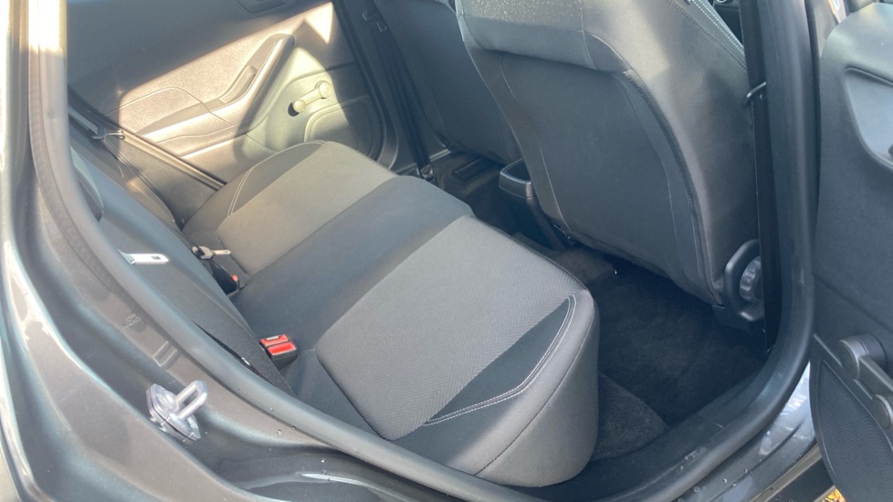 Ford Fiesta 1.1 Trend 5dr Petrol Hatchback - Image 16