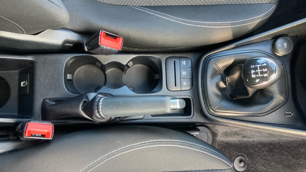 Ford Fiesta 1.1 Trend 5dr Petrol Hatchback - Image 19