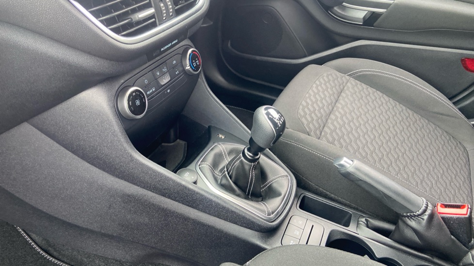Ford Fiesta 1.0 EcoBoost Titanium 5dr Petrol Hatchback - Image 13