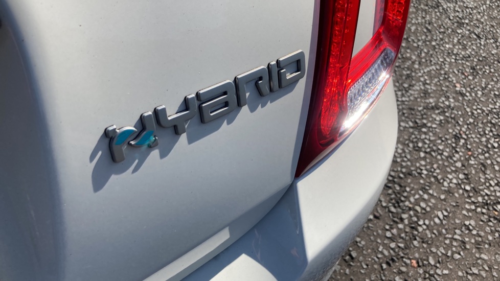 Fiat 500 1.0 Mild Hybrid Dolcevita [Part Leather] 3dr Petrol Hatchback - Image 24