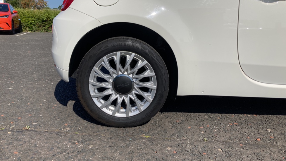Fiat 500 1.0 Mild Hybrid Dolcevita [Part Leather] 3dr Petrol Hatchback - Image 28