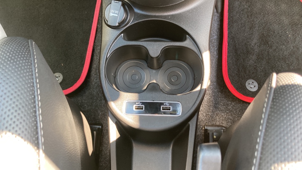 Fiat 500 1.0 Mild Hybrid Dolcevita [Part Leather] 3dr Petrol Hatchback - Image 36