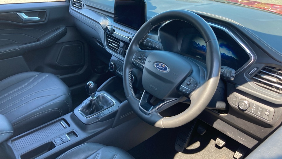 Ford Kuga 1.5 EcoBoost 150 Vignale 5dr Petrol Estate - Image 11