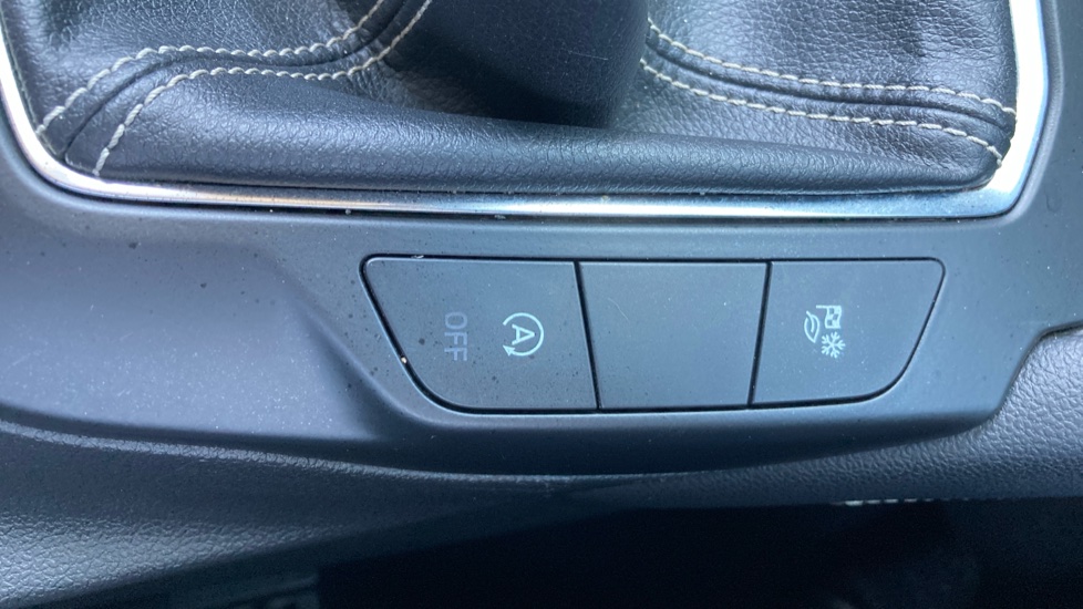Ford Kuga 1.5 EcoBoost 150 Vignale 5dr Petrol Estate - Image 42