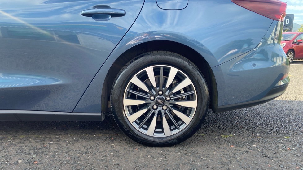 Ford Focus 1.0 EcoBoost Hybrid mHEV 155 Titanium X 5dr Auto Petrol Estate - Image 22