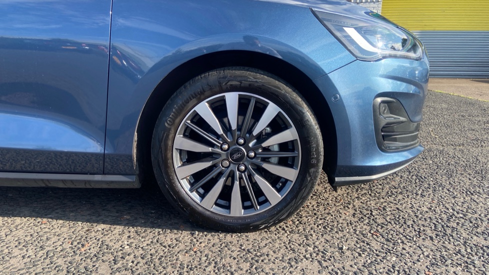 Ford Focus 1.0 EcoBoost Hybrid mHEV 155 Titanium X 5dr Auto Petrol Estate - Image 28