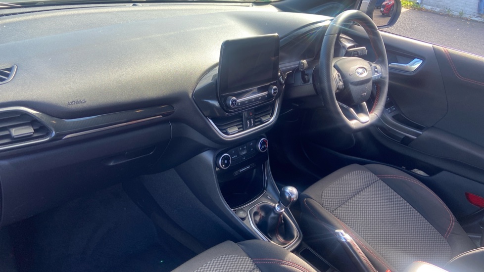 Ford Puma 1.0 EcoBoost Hybrid mHEV ST-Line 5dr Petrol Hatchback - Image 9