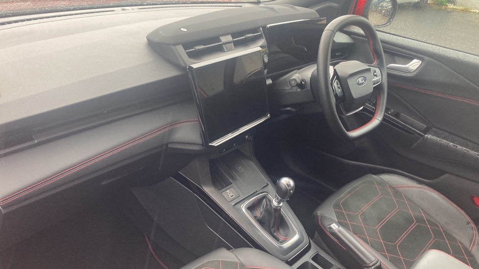 Ford Puma 1.0 EcoBoost Hybrid mHEV ST-Line X 5dr Petrol Hatchback - Image 9