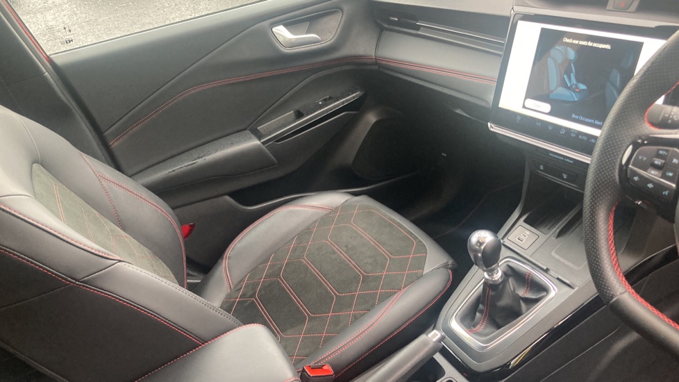 Ford Puma 1.0 EcoBoost Hybrid mHEV ST-Line X 5dr Petrol Hatchback - Image 14