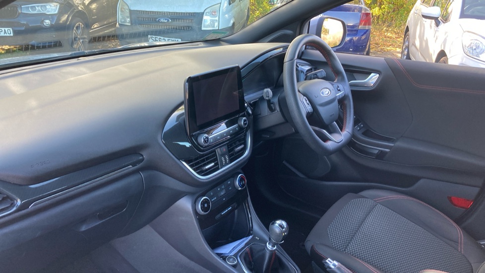Ford Puma 1.0 EcoBoost Hybrid mHEV ST-Line 5dr Petrol Hatchback - Image 9