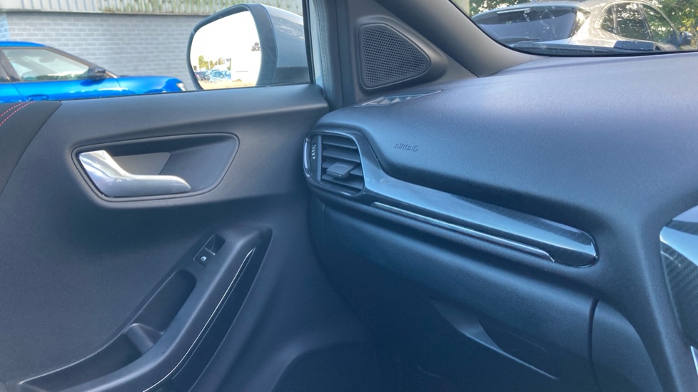 Ford Puma 1.0 EcoBoost Hybrid mHEV ST-Line 5dr Petrol Hatchback - Image 19