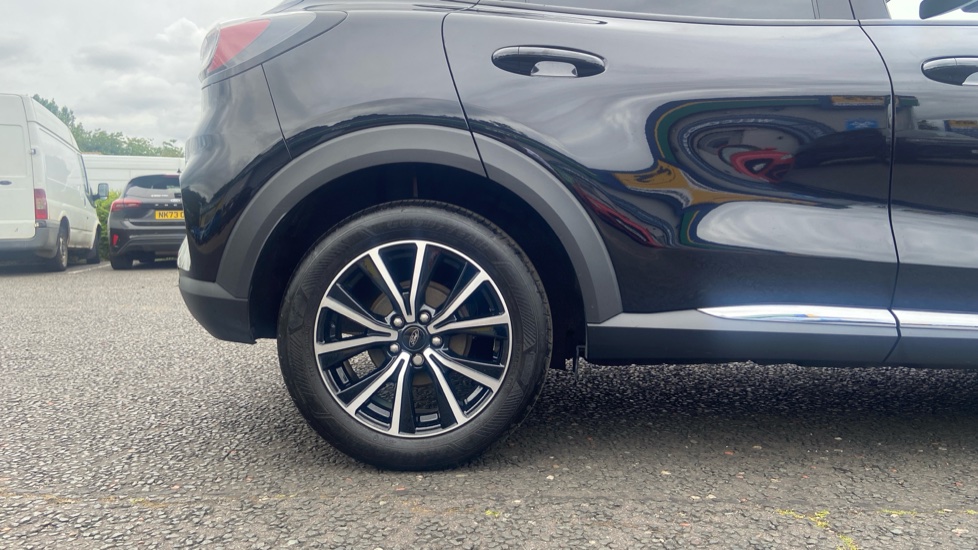 Ford Puma 1.0 EcoBoost Hybrid mHEV Titanium 5dr Petrol Hatchback - Image 7