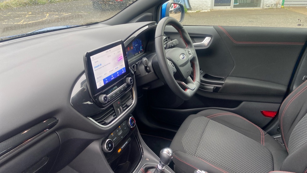 Ford Puma 1.0 EcoBoost Hybrid mHEV ST-Line 5dr Petrol Hatchback - Image 9