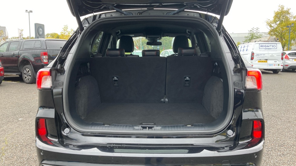 Ford Kuga 1.5 EcoBlue ST-Line First Edition 5dr Diesel Estate - Image 4