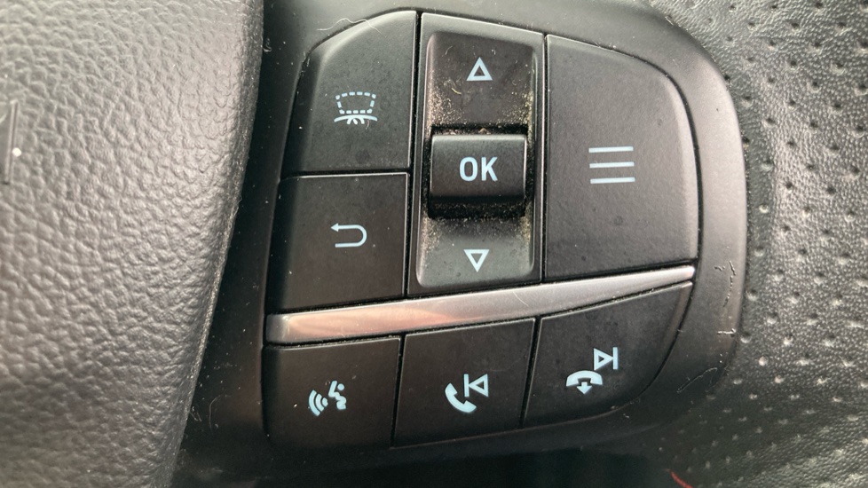 Ford Kuga 1.5 EcoBlue ST-Line First Edition 5dr Diesel Estate - Image 24