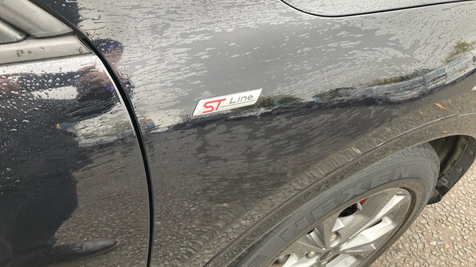 Ford Kuga 1.5 EcoBlue ST-Line First Edition 5dr Diesel Estate - Image 34