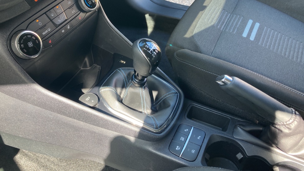 Ford Fiesta 1.0 EcoBoost Active 5dr Petrol Hatchback - Image 13