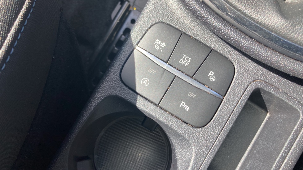 Ford Fiesta 1.0 EcoBoost Active 5dr Petrol Hatchback - Image 26