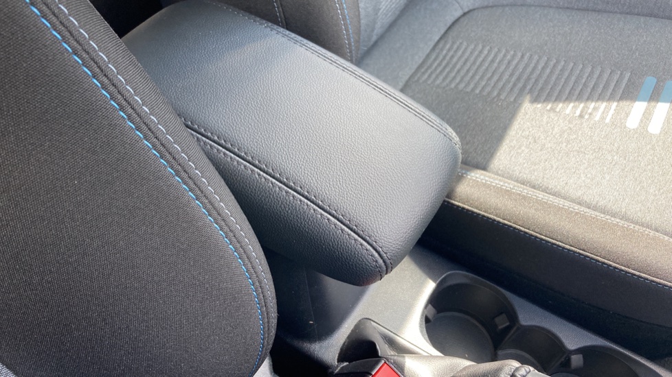 Ford Fiesta 1.0 EcoBoost Active 5dr Petrol Hatchback - Image 30