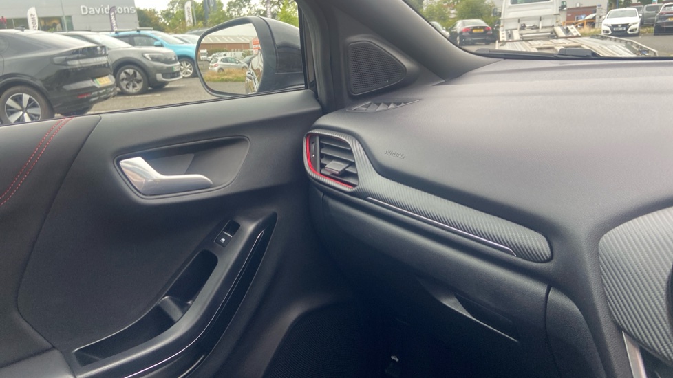 Ford Puma 1.0 EcoBoost Hybrid mHEV ST-Line X 5dr DCT Petrol Hatchback - Image 19