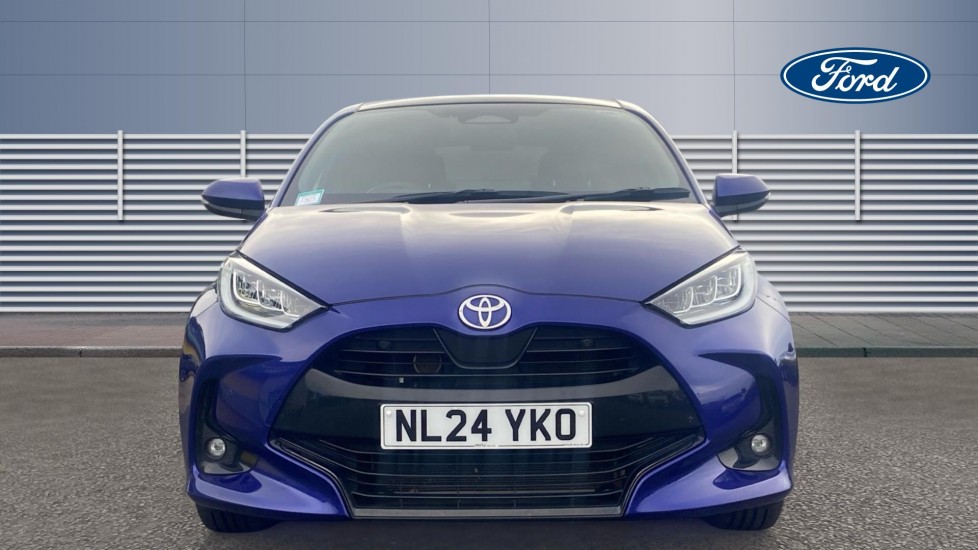 Toyota Yaris 1.5 Hybrid Excel 5dr CVT Hybrid Hatchback - Image 3