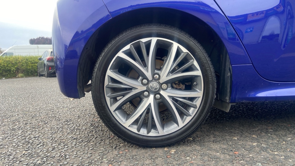 Toyota Yaris 1.5 Hybrid Excel 5dr CVT Hybrid Hatchback - Image 7