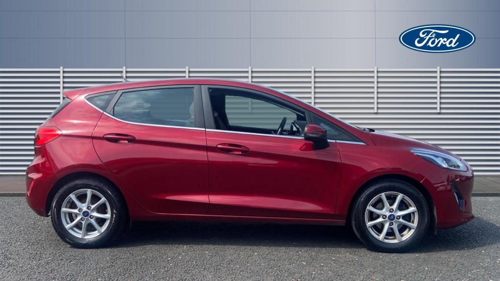 Ford Fiesta 1.0 EcoBoost Zetec 5dr Petrol Hatchback - Image 5