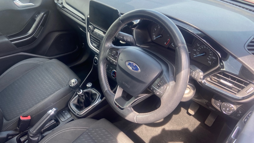 Ford Fiesta 1.0 EcoBoost Zetec 5dr Petrol Hatchback - Image 11