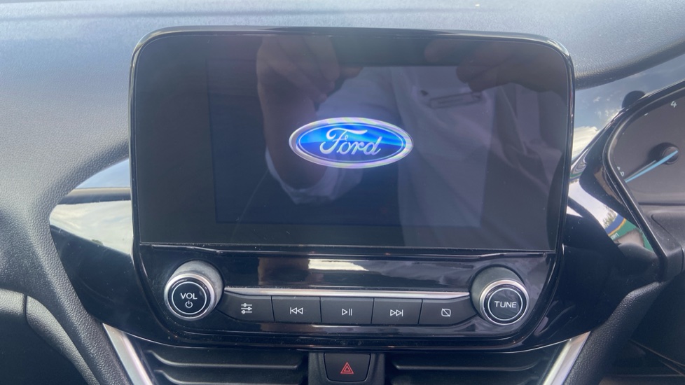 Ford Fiesta 1.0 EcoBoost Zetec 5dr Petrol Hatchback - Image 12