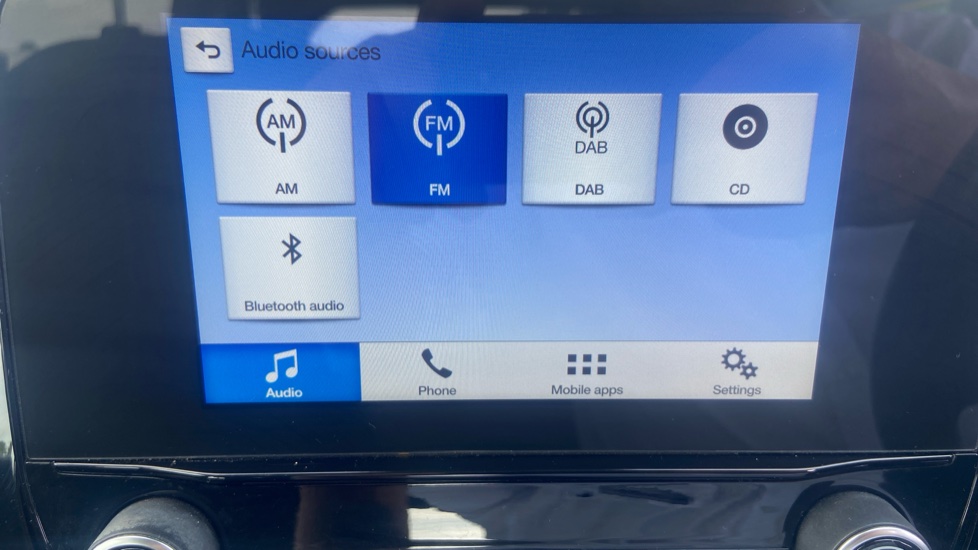 Ford Fiesta 1.0 EcoBoost Zetec 5dr Petrol Hatchback - Image 29
