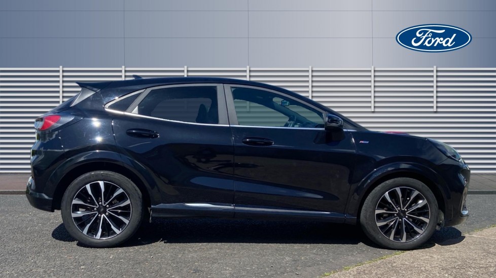 Ford Puma 1.0 EcoBoost Hybrid mHEV 155 ST-Line Vignale 5dr Petrol Hatchback - Image 5