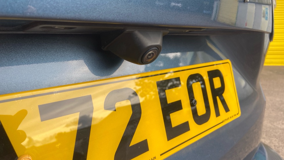 Ford Kuga 1.5 EcoBoost 150 Titanium Edition 5dr Petrol Estate - Image 27