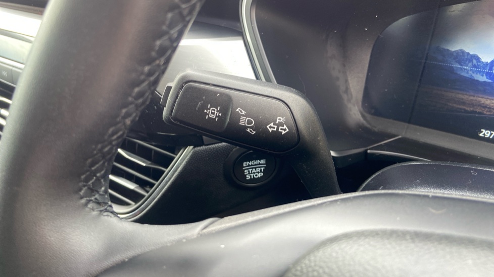 Ford Kuga 1.5 EcoBoost 150 Titanium Edition 5dr Petrol Estate - Image 34