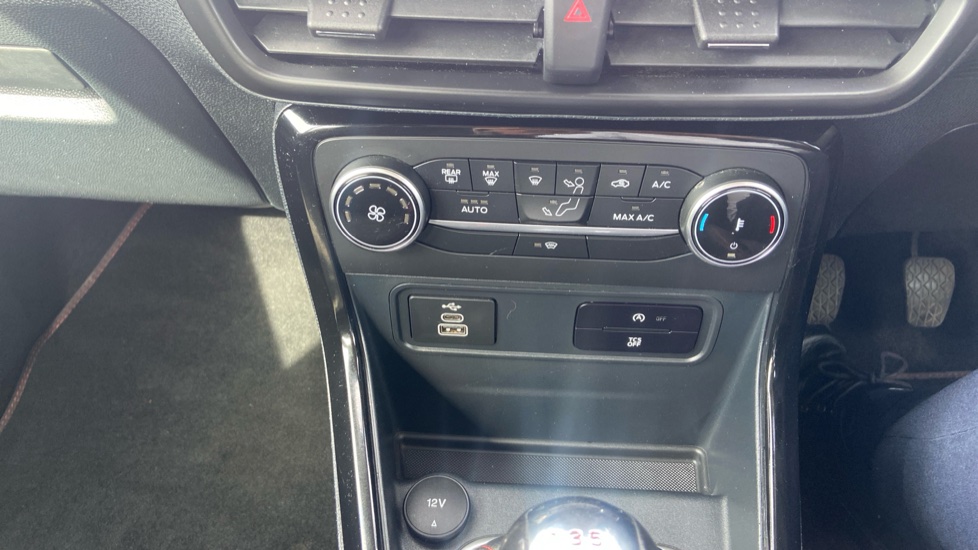 Ford EcoSport 1.0 EcoBoost 125 ST-Line 5dr Petrol Hatchback - Image 31