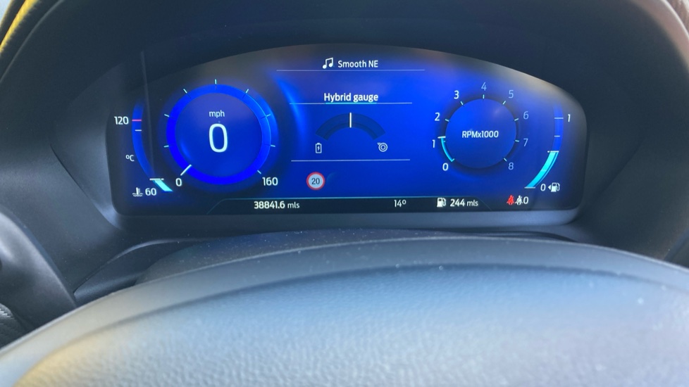Ford Puma 1.0 EcoBoost Hybrid mHEV ST-Line X 5dr Petrol Hatchback - Image 30