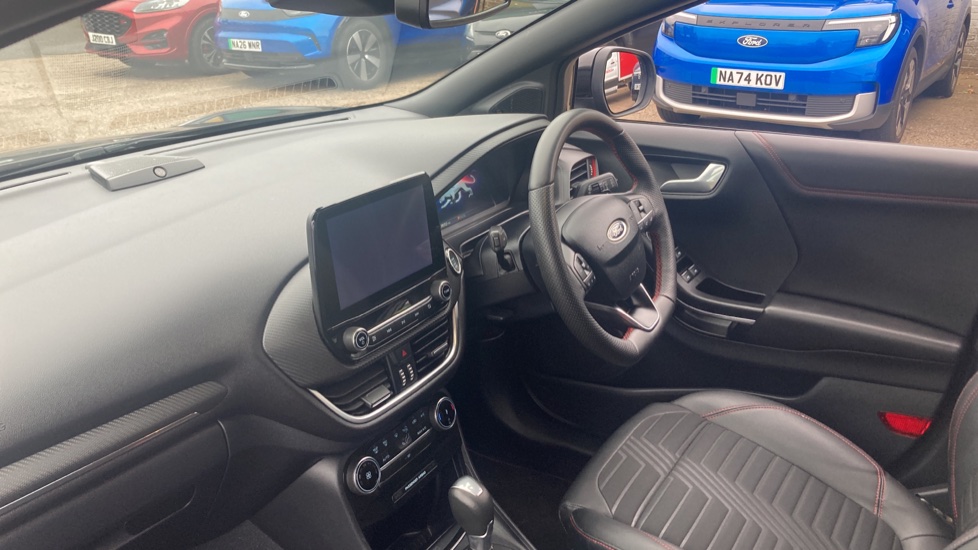 Ford Puma 1.0 EcoBoost Hybrid mHEV ST-Line X 5dr DCT Petrol Hatchback - Image 9