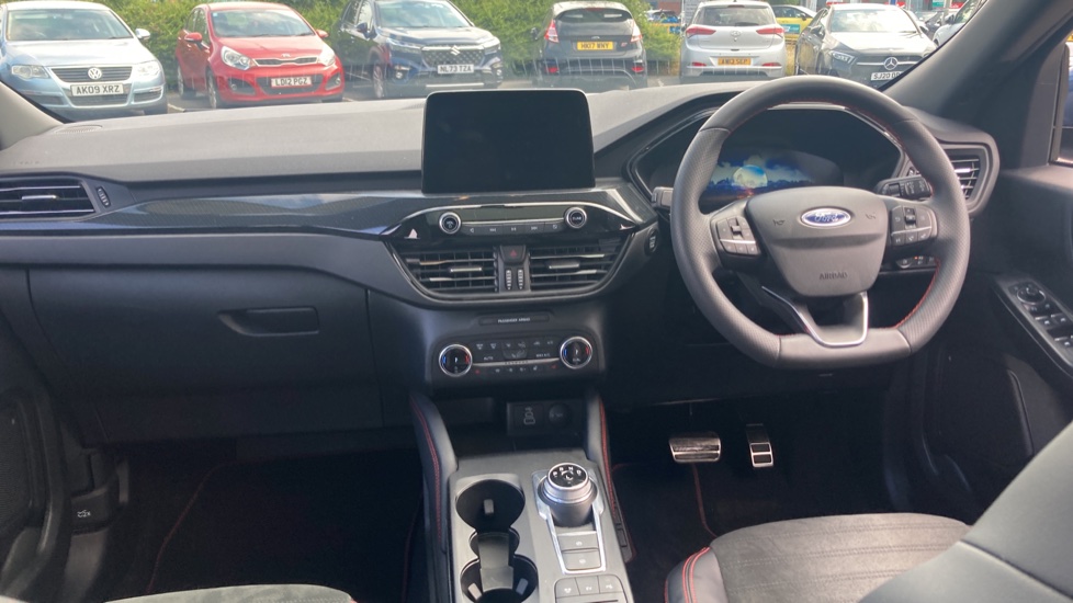 Ford Kuga 2.5 PHEV ST-Line X Edition 5dr CVT Estate - Image 10