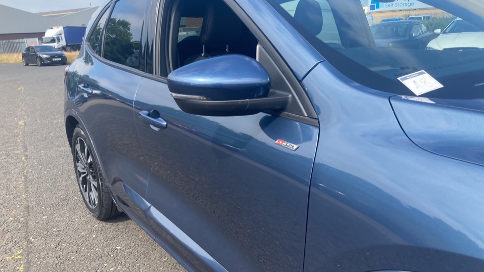Ford Kuga 2.5 PHEV ST-Line X Edition 5dr CVT Estate - Image 21